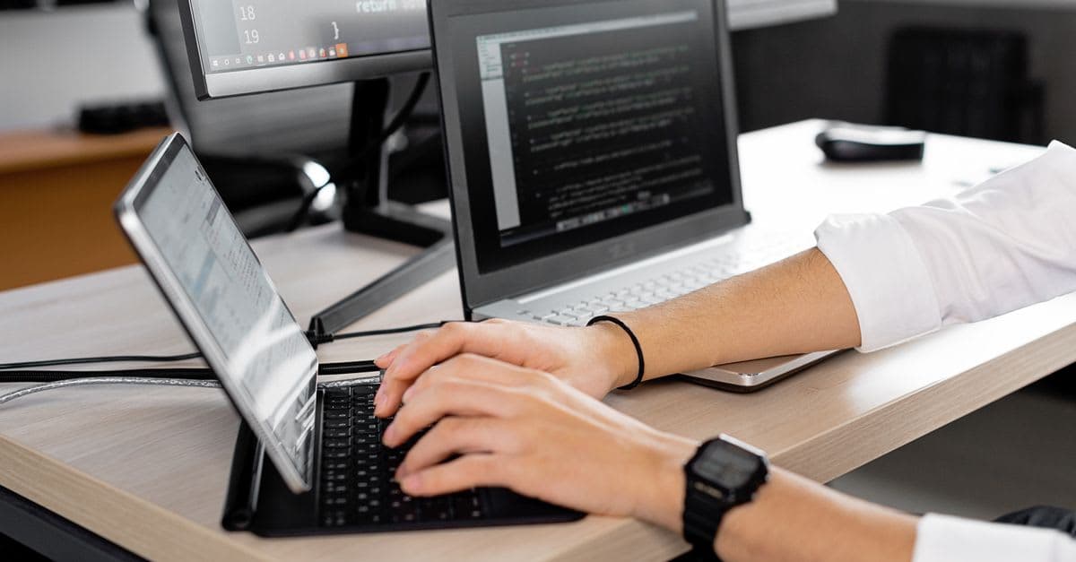 How to Evaluate Software Development Companies in Dubai